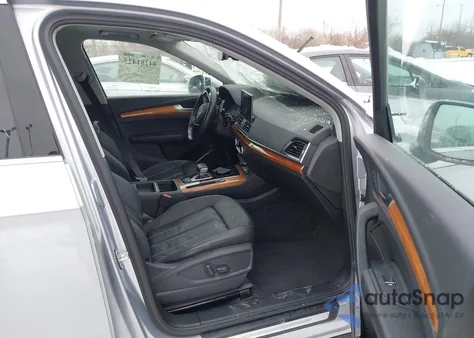 2021 Audi Q5 Premium 45 Tfsi Quattro S Tronic z USA, uszkodzony, nr VIN WA1AAAFYXM2132238